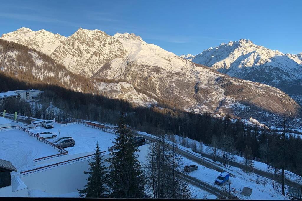 Studio 1600 Pied Des Pistes Avec Magnifique Vue Puy-Saint-Vincent Exterior photo